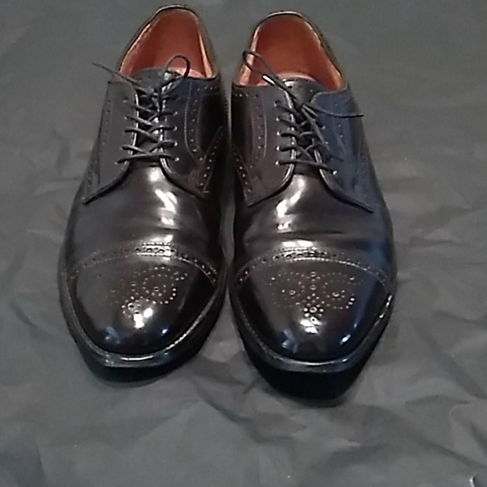 Allen Edmonds Sanford's